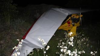 Kapadokya'da acil iniş yapan microlighttaki pilot ve yolcu yaralandı