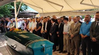Kalp krizinden ölen arkadaşının cenazesinde kalp krizi geçirdi