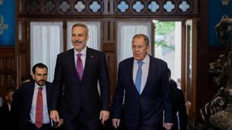 Dışişleri Bakanı Hakan Fidan, Moskova'da Rus mevkidaşı Lavrov ile bir araya geldi