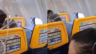 Yolcu uçağının motorundan kopan parça kabindeki camı kırdı! Sıcak görüntü: 'Başı ve omuzları dışarıdaydı'