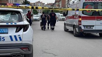 Konya'da dehşet evi! Ailesini boğazlarını keserek katletti