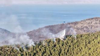 Muğla'da orman yangını: Alevler lüks villa ve otellerin bulunduğu alana yaklaştı