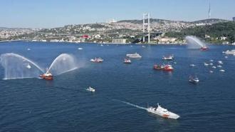 15 Temmuz’un 10. yılında İstanbul Boğazı’nda görkemli tören! 253 gemiyle deniz korteji