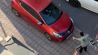Otopark ücreti tartışması kamerada! Vale aracın önüne geçince sürücü gaza bastı