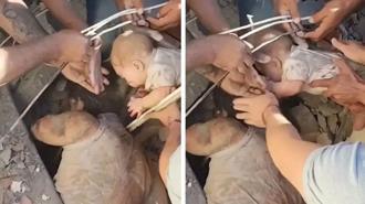 7.4’lük deprem sonrası mucize! Bebek 2 gün sonra enkazdan sağ çıktı