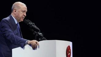 Cumhurbaşkanı Erdoğan: En utanç verici kitap katliamları darbe dönemlerinde yaşandı