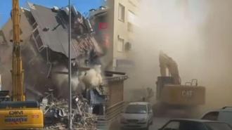 Kuşadası’nda 5 katlı bina yıkım sırasında çöktü