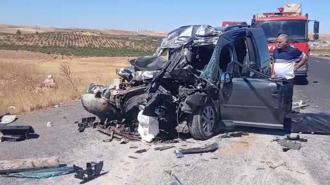 Şanlıurfa'da korkunç kaza! 4 ölü, 2 ağır yaralı