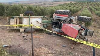 Adana'da feci kaza! Traktör devrildi; baba öldü, oğlu ağır yaralı