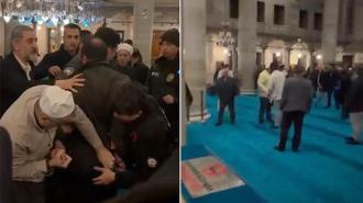 Eyüpsultan Camii'nde kavga çıktı, bir kişi havaya ateş açtı