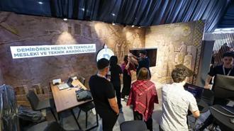 TEKNOFEST Güneydoğu’da Demirören Medya standına yoğun ilgi