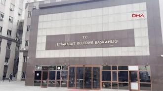 Etimesgut Belediyesi'ne operasyon: Çok sayıda kişi gözaltına alındı