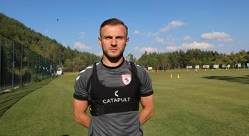 Celil Yüksel, Göztepe ile anlaşmaya vardı
