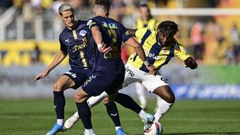 Fenerbahçe ilk yarıda bitirdi! Yeniden ligin zirvesine çıktı