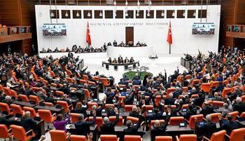 Türkiye Büyük Millet Meclisi' nde ilk mesai Başkanlık Divanı için