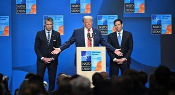 ABD Başkanı Trump'tan NATO'da kritik açıklama: Fordo'yu tamamen yok ettik, savaş tekrar başlayabilir!
