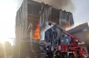 Kocaeli'de depoda çıkan yangın nerede, neden çıktı? Kocaeli depo yangınında kaç kişi hayatını kaybetti?