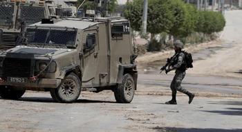 İsrail'den Suriye'ye saldırı! Köylerde yol kontrol noktaları kurdu