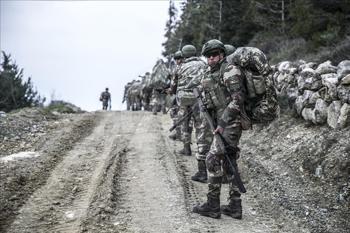 İsrail'in en büyük korkusu gerçek oluyor! Barış gücü planında yeni iddia: 'En az 2 bin asker'