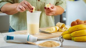 Muzlu smoothie'yle zayıflamak mümkün! Bu malzemeyi çıkarın, tok tutan lezzet