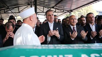 AK Parti Sözcüsü Çelik'in dayısının cenazesi Adana'da defnedildi