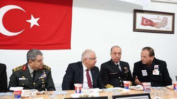 Bakan Güler'den şehit ailelerine taziye ziyareti