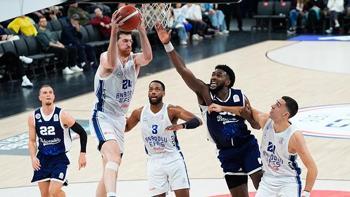 Bahçeşehir Koleji'nden 7. galibiyet! Anadolu Efes ligde 2. yenilgisini aldı