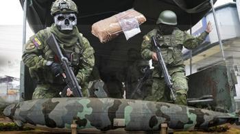 Okyanus dibindeki gizli uyuşturucu trafiği: Kartellerin 'denizaltı' hilesi şoke etti