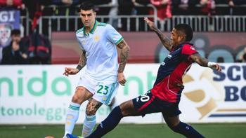 Zeki Çelik kırmızı kart gördü! Roma deplasmanda kaybetti