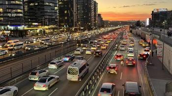 İstanbul'da trafik kilit! Yoğunluk yüzde 81'e ulaştı