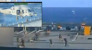 ABD'den Venezuela açıklarındaki petrol tankerine nefes kesen baskın! O anları paylaştılar