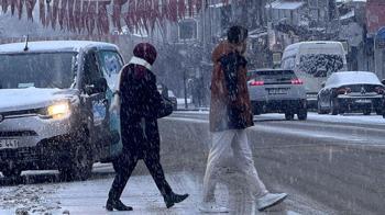 İlk kar görüntüleri geldi! Kar kalınlığının 50 santimetreye ulaştı