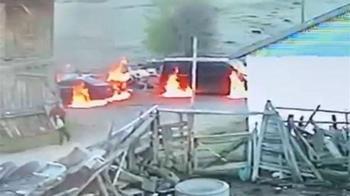 4 aracı birden kundaklanan muhtar konuştu! Eve sıçrasa facia olacaktı