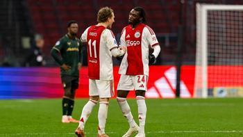 Hollanda'da derbi maçında Ajax iki farkla galip