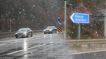 İstanbul'un yanı başı! Mevsimin ilk karı düştü
