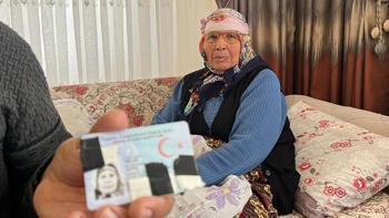 Kimlikte 113 yaşında! Doğum tarihi bilmeceye döndü: 68 yaşında doğum iddiası