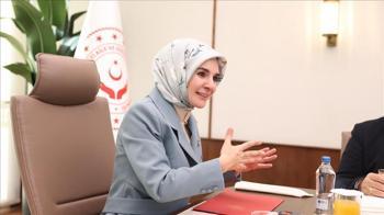 Bakan Göktaş'tan doğum izni düzenlemesine ilişkin açıklama