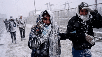 İstanbul'da kar yağışı hızlanarak devam edecek: Okullar tatil olacak mı? Orhan Şen'den açıklama geldi