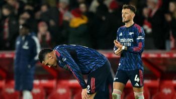 Premier Lig'de Arsenal fırsat tepti