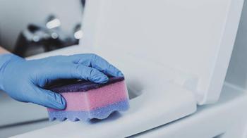 Ne çamaşır suyu ne kimyasal! Tuvaletin içini fokur fokur temizliyor