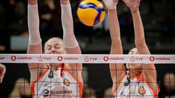 Sultanlar Ligi'nde Eczacıbaşı evinde hata yapmadı