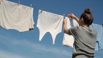 Beyazları yıllardır yanlış yöntemle yıkıyoruz! Makineden kar gibi çıkıyor