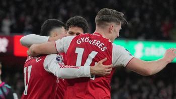 Premier Lig''de Arsenal evinde hata yapmadı