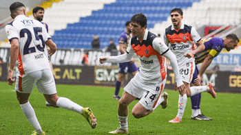 Başakşehir, çıkışını 2 golle sürdürdü!
