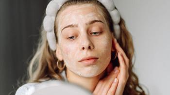 Düğün öncesi pamuk gibi cilt için bakım rutini! Yoğurtla karıştırın