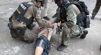 Okulda rehine krizi! Tayland'da 18 yaşındaki silahlı saldırgan dehşet saçtı