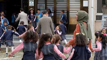 İkinci dönem ara tatili hangi tarihlere denk geliyor, bayram tatili ile birleşti mi?