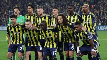 Fenerbahçe'de şok sakatlık! Yıldız oyuncu oyuna devam edemedi