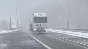Sürücüler dikkat! Bolu Dağı’nda kar alarmı