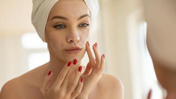 Pahalı uygulamalara en iyi alternatif! Hem ev yapımı hem botoks etkili